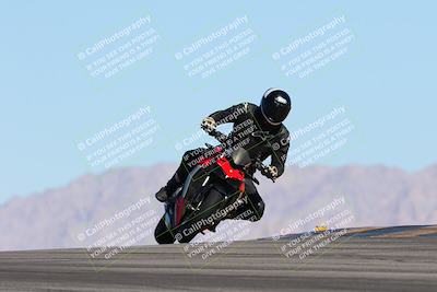 media/Mar-25-2024-Moto Forza (Mon) [[8d4319bd68]]/3-Intermediate Group/Session 2 (Turn 9)/